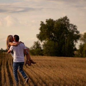 Meet your Posher, Lyndsie